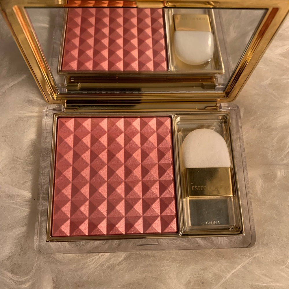 Rare Estée Lauder Tease Blush highlighter